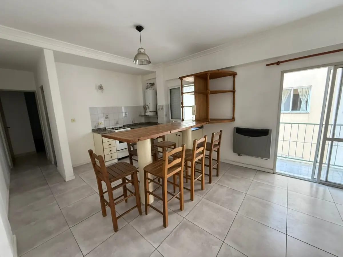 Departamento en Alquiler -Sarmiento 227 - Miniatura 2