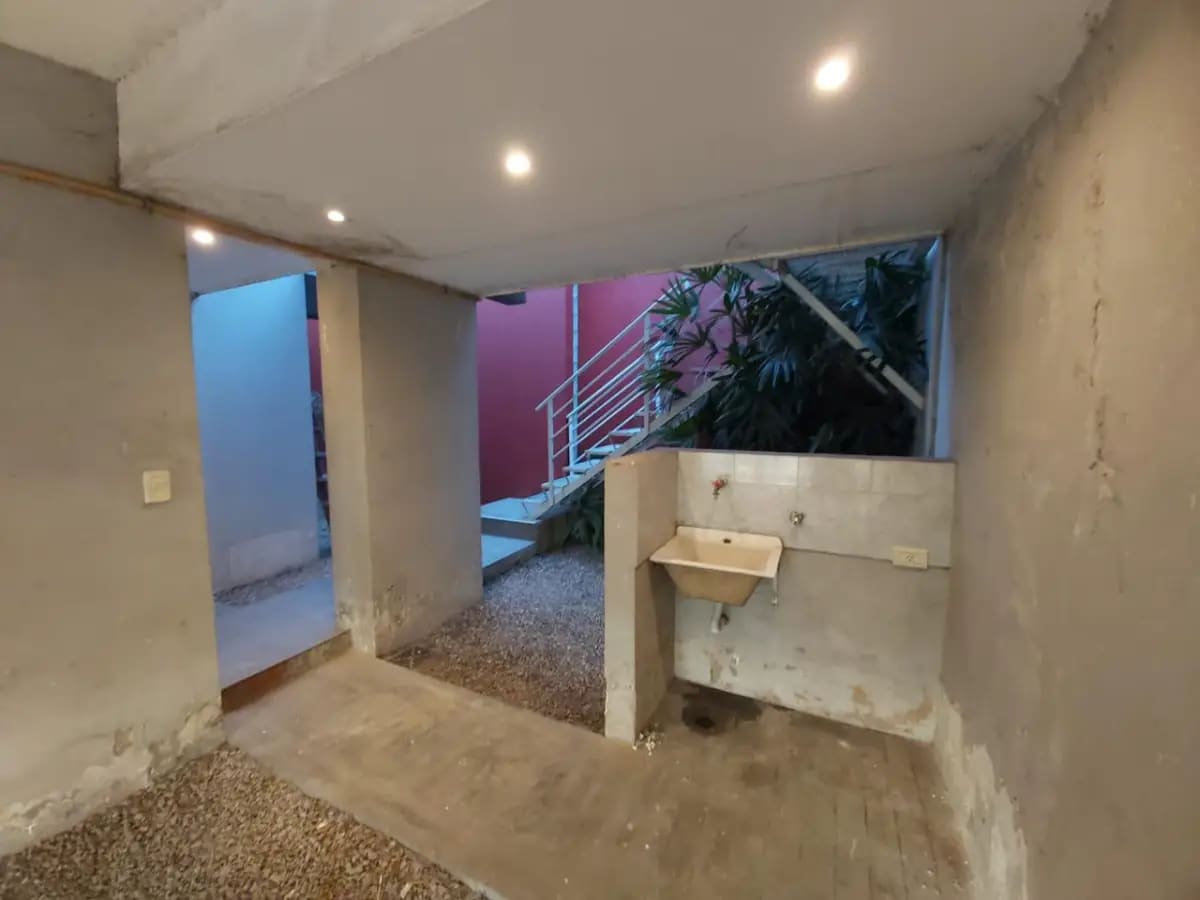 Monoambiente en Alquiler-Colectora Norte 267 - Miniatura 9