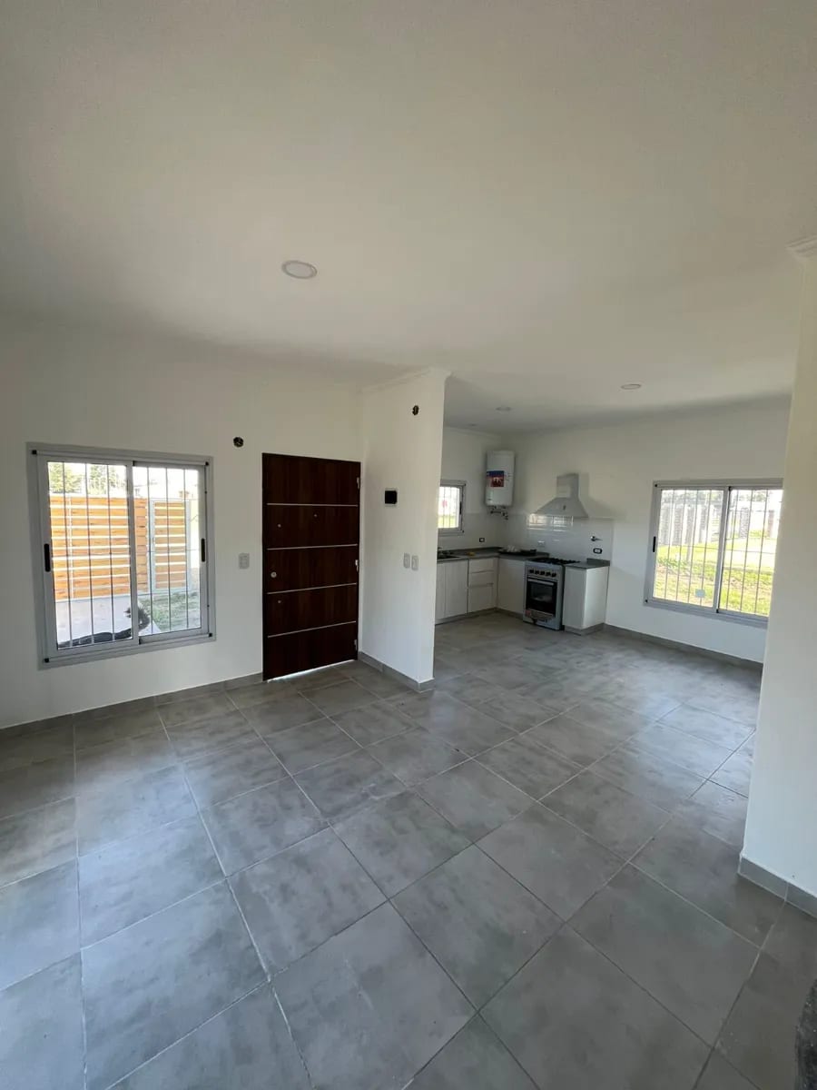 Casa en Venta Los Paraisos Zarate - Miniatura 4