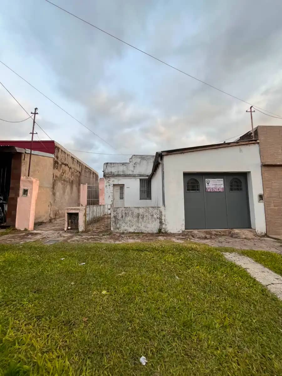 Propiedad a reciclar en Campana - Miniatura 1