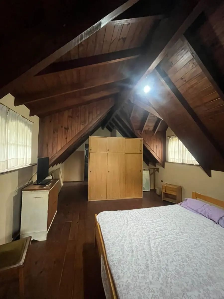 Casa con pileta y gran parque - Miniatura 7