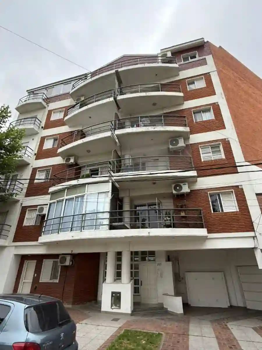 Departamento en Alquiler -Sarmiento 227 - Imagen 1