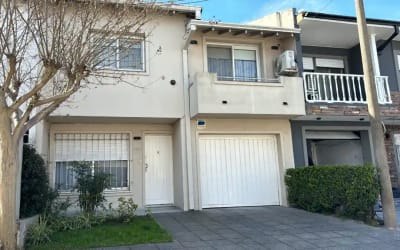 Casa en Venta Monseñor de Andrea 1033