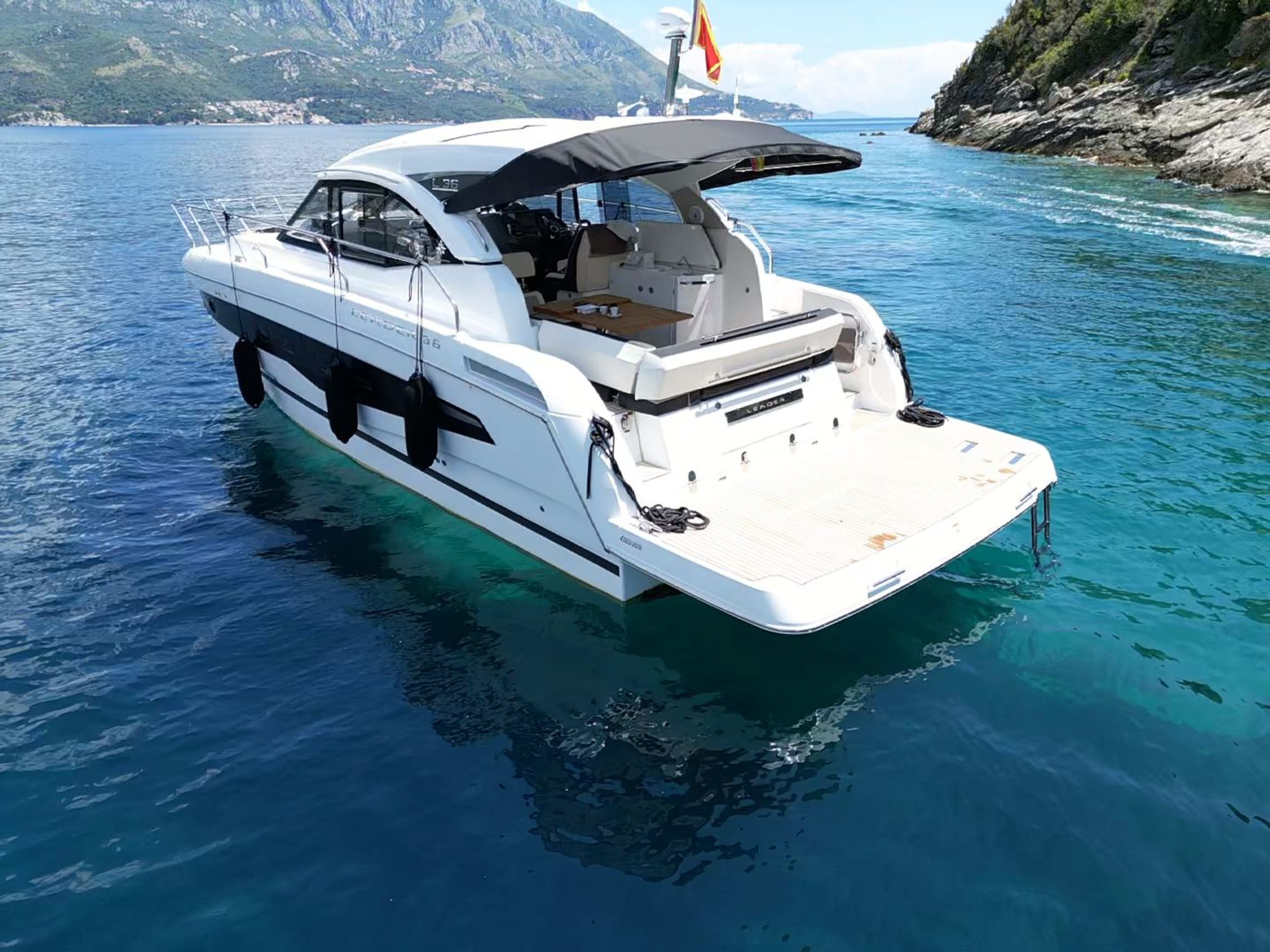 Leader 36 - Image 2