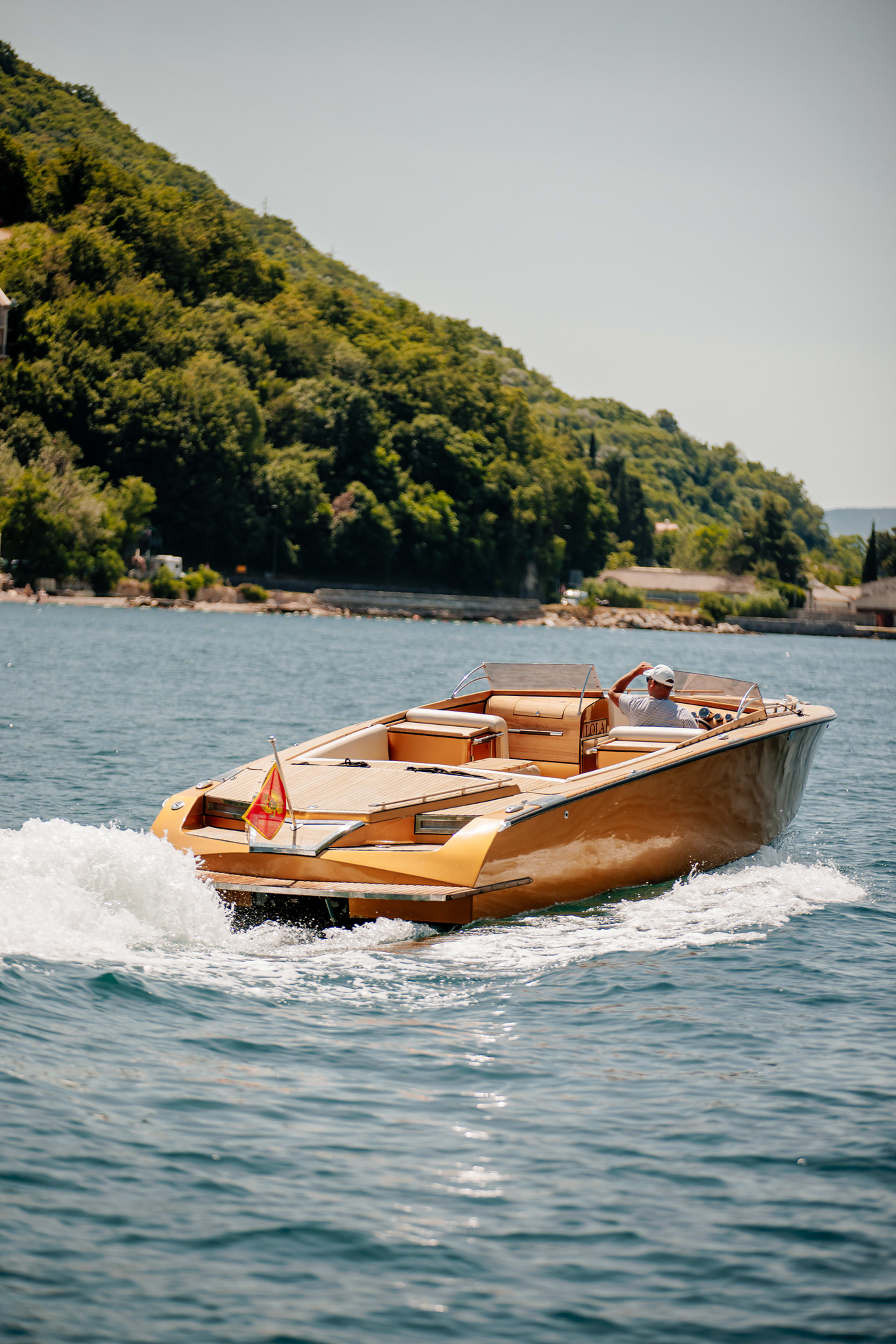 PRIVATE BOKA BAY BOAT TOUR - Image 7