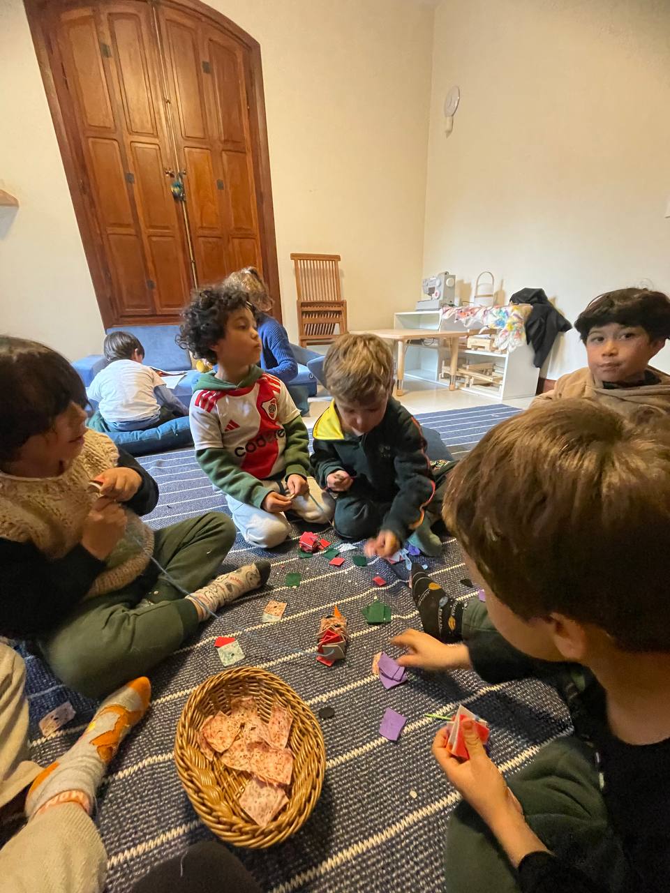Relatos y labores: casa de niños, sesión 1