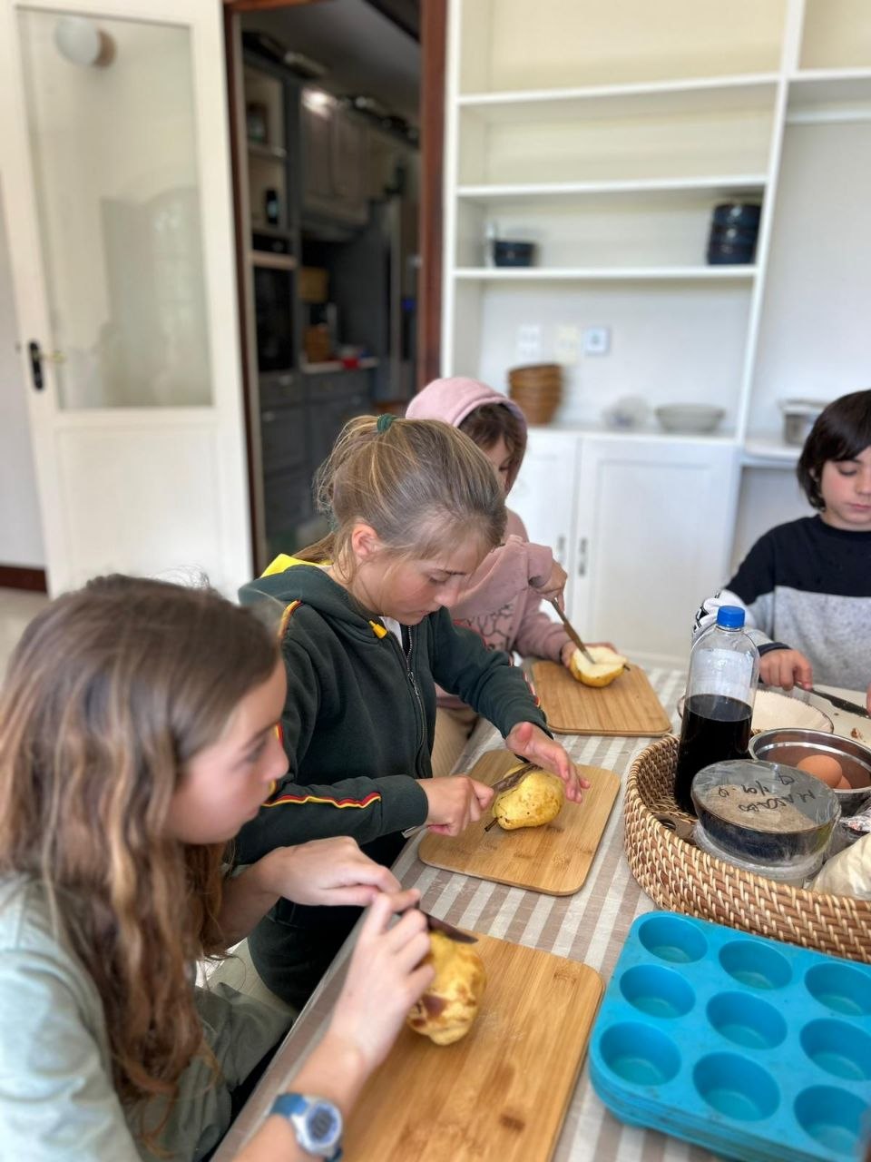 Hicimos muffins sin gluten de pera con Taller 2.