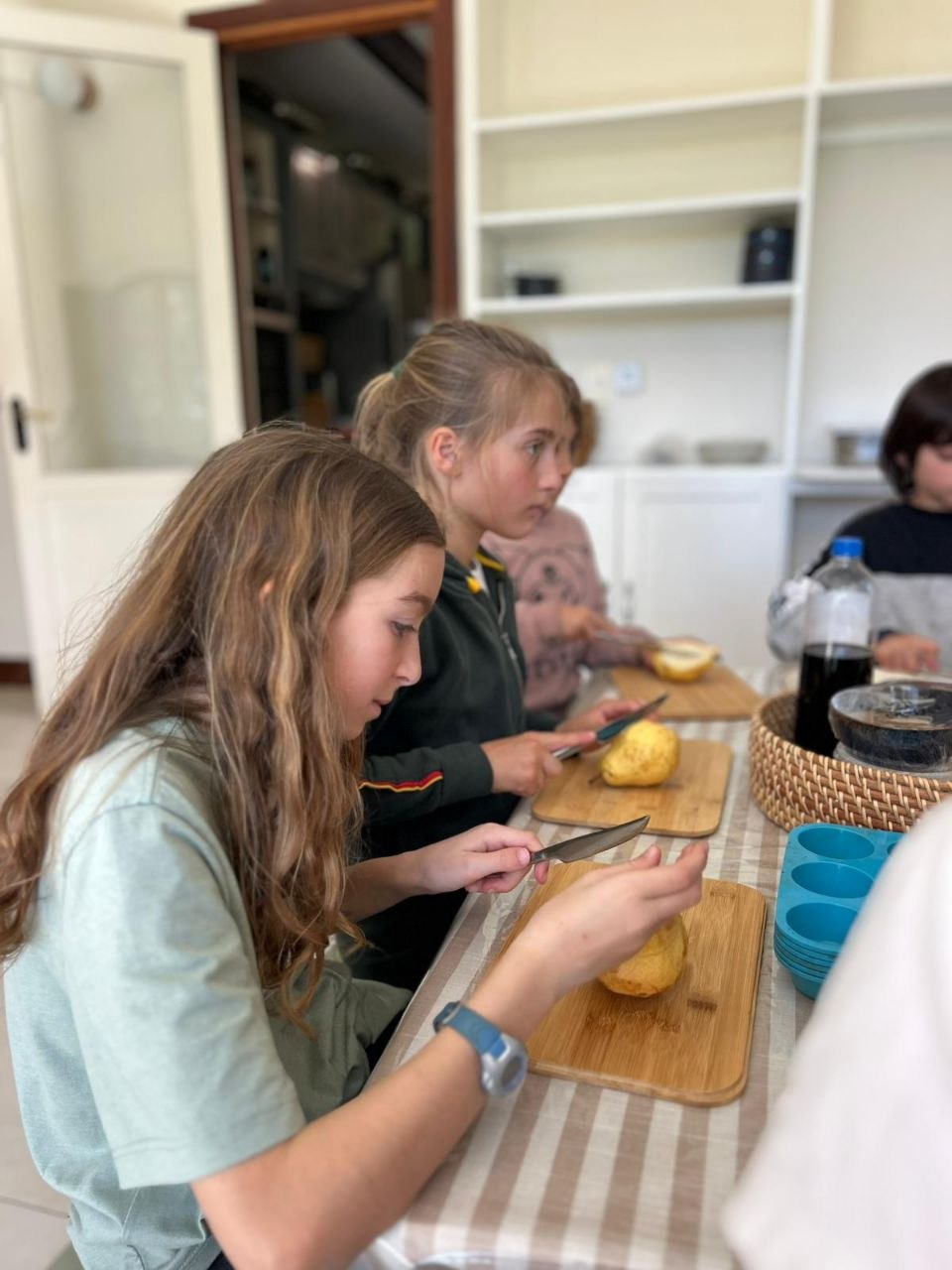 Hicimos muffins sin gluten de pera con Taller 2.