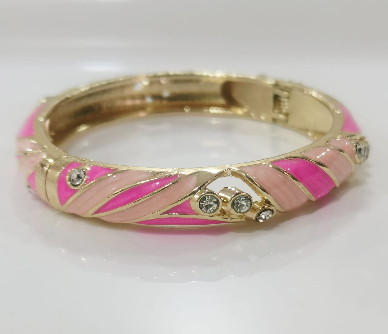 Pink and Peach Strpes with Stone Single Bangle | Size 2.6