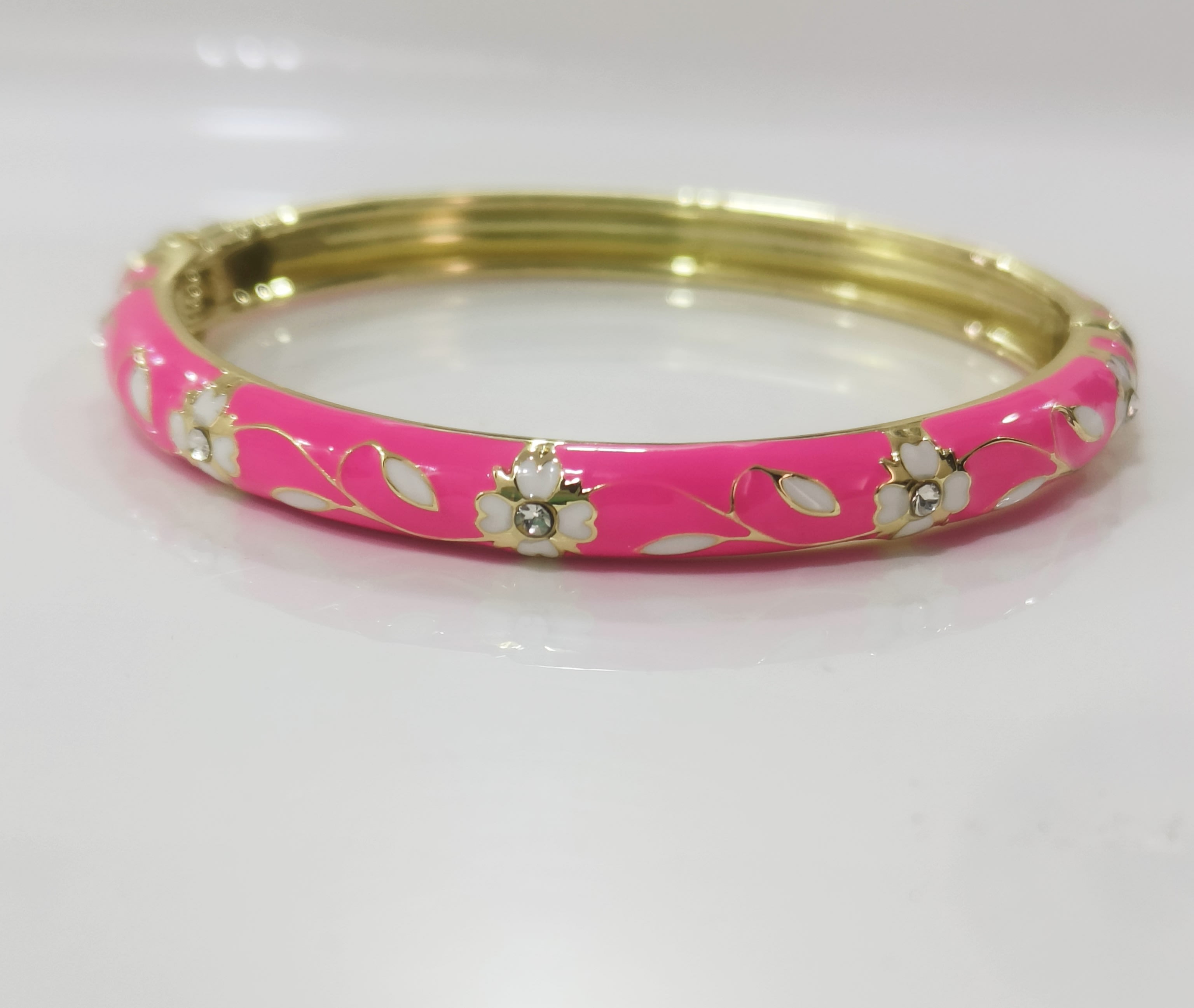 Rani Pink with white flower Single Bangle | Size 2.6