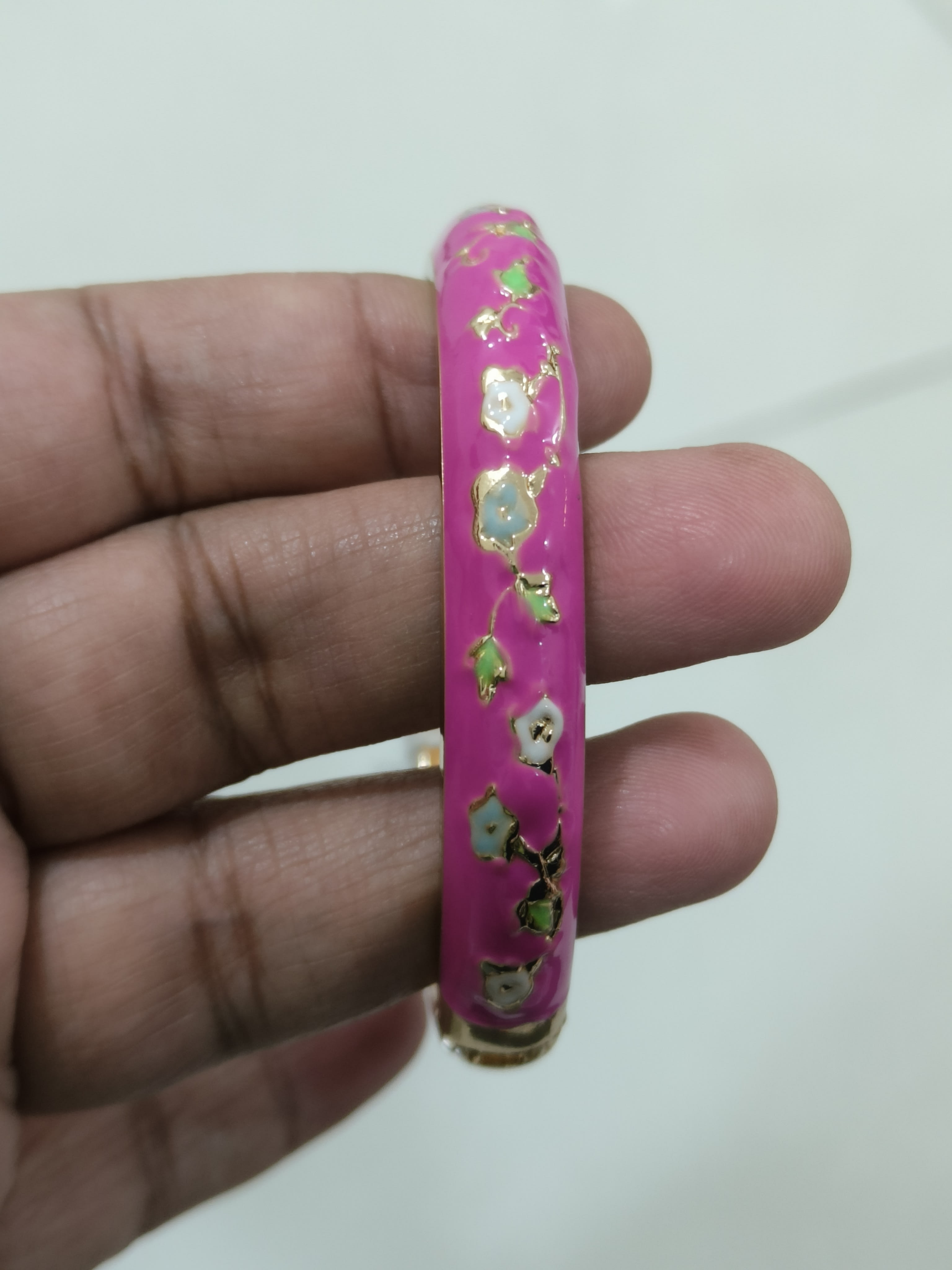 Rani pink with light blue flower Single Bangle Size 2.6