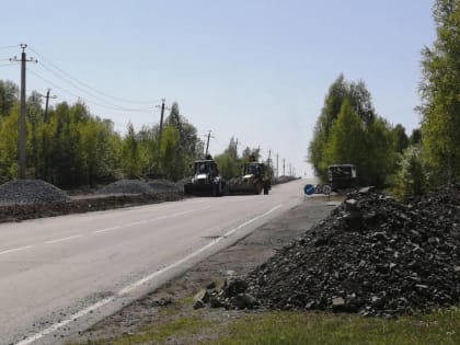 В Западном микрорайоне Сатки продолжается благоустройство общественной территории