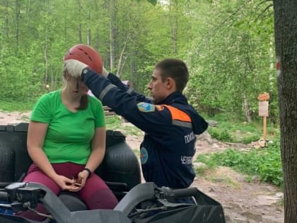 Южноуральские спасатели помогли туристке с серьезной травмой ноги