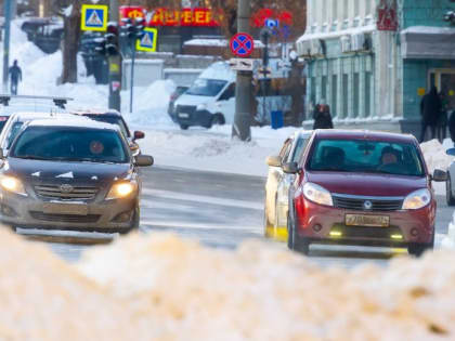 Дорожников оштрафуют почти на 10 млн рублей за снежные кучи на улицах Челябинска