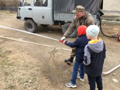 С кусинскими ребятами провели увлекательное и полезное занятие по пожарной безопасности