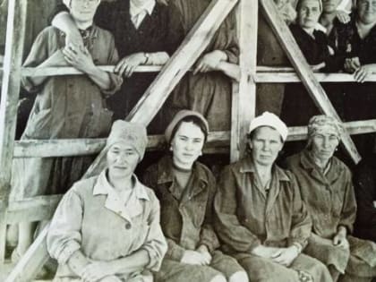 Какая деревня старше?