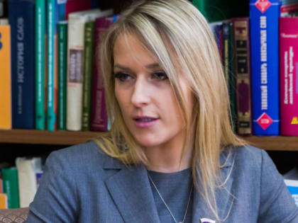 Яна Лантратова стала самым активным законотворцем по итогам осенней сессии Думы