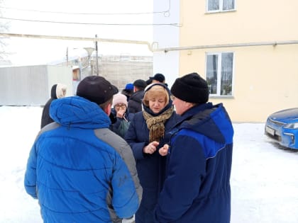 Глава Копейска встретилась с жителями поселка Вахрушево