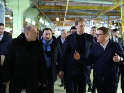 Вице-премьер Денис Мантуров высоко оценил работу промышленных предприятий Челябинска