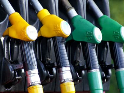 Цены на бензин в Челябинской области оказались одними из самых низких в России