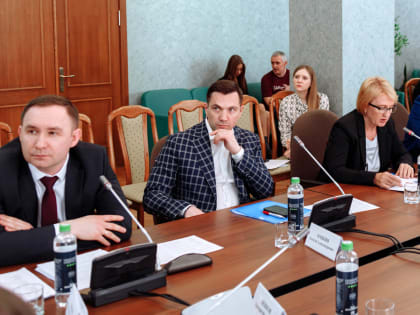 Представители областного налогового ведомства приняли участие в подведении итогов реализации нацпроектов в регионе за 2022 год