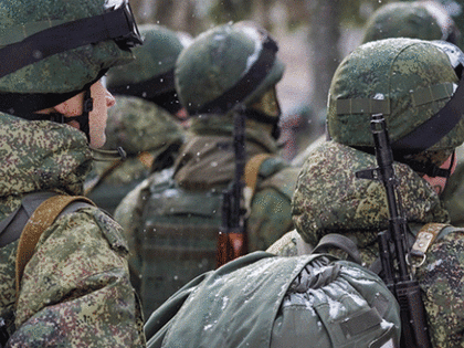 Путин объявил осенний призыв, в планах набрать 130 тыс. срочников