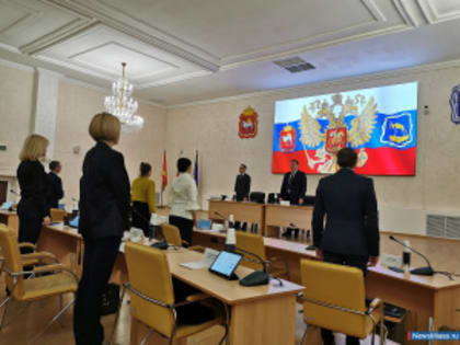 Депутаты Миасса провели две сессии за один день