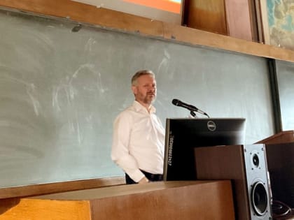 Археолог ЮУрГУ прочитал лекцию студентам МГУ имени М.В. Ломоносова