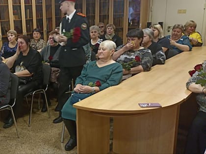 Глава города Копейска поздравила с наступающим 8 марта жен и матерей участников специальной военной операции