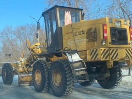 Дороги приводят в порядок после снегопада