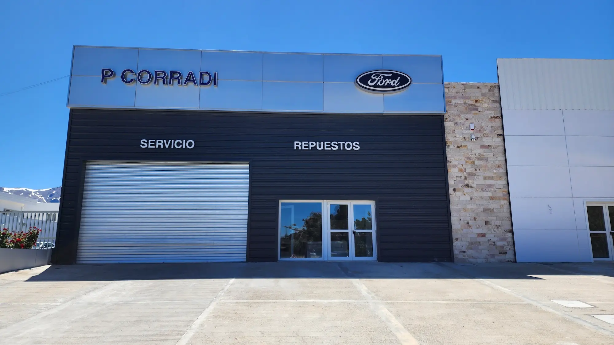 Talleres de Ford y Volkswagen