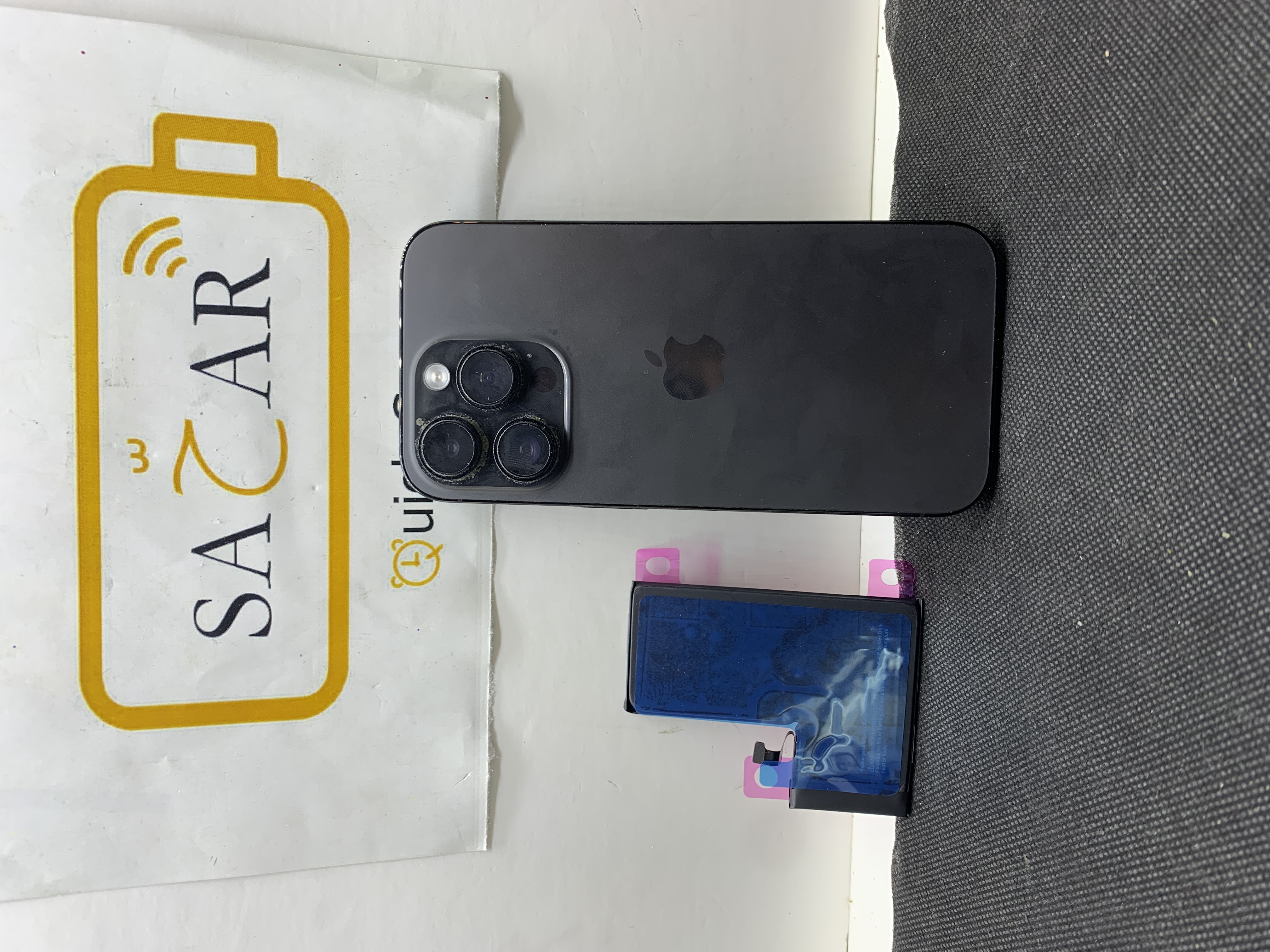 Battery Replacement for iPhone 14 Pro image 1