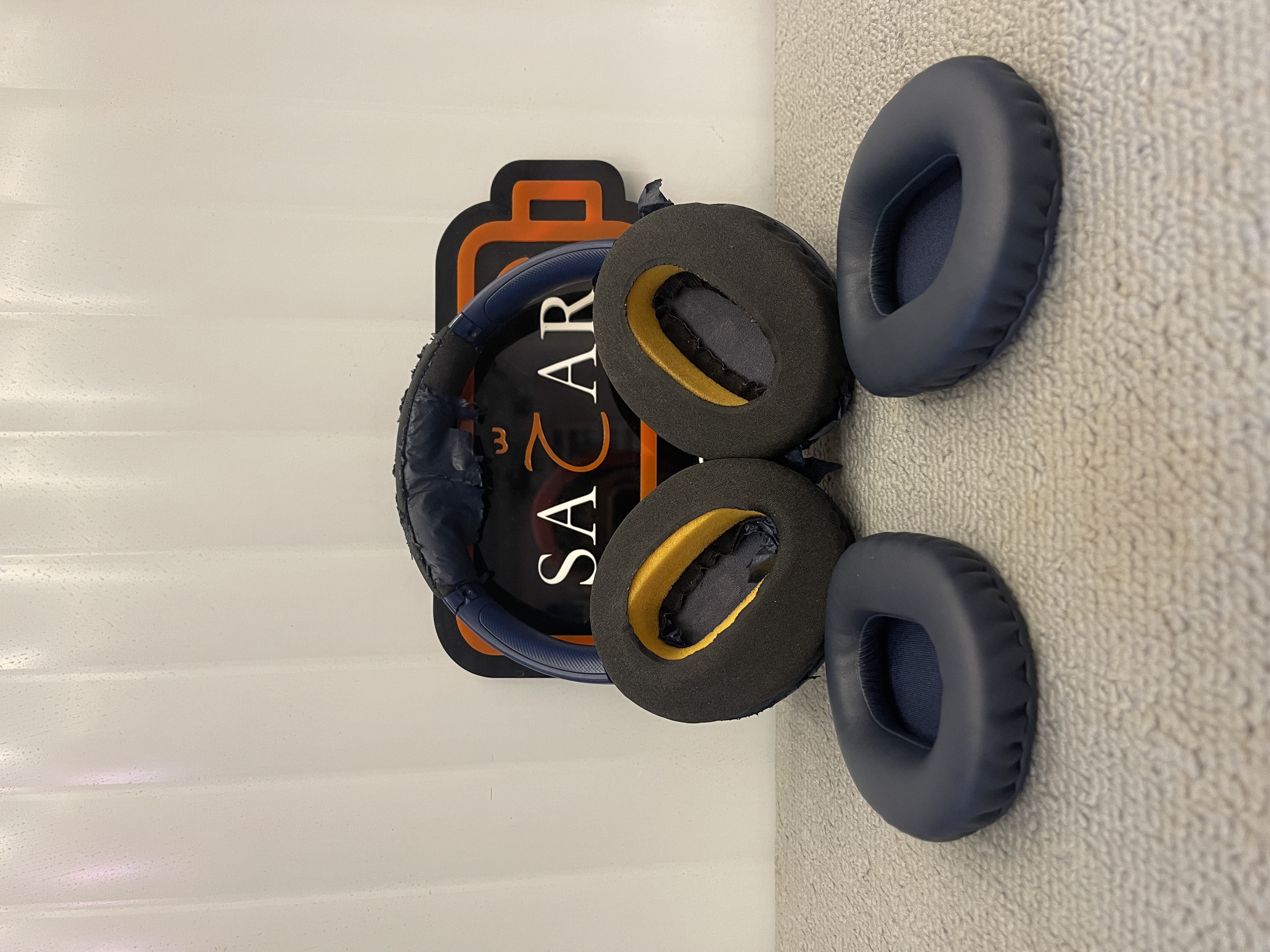 Sony WH-CH710N Ear Cushions Replacement ( Peeling headphone cushions , Sony WH-CH710N accessories , Sony WH-CH710N maintenance ) image 1