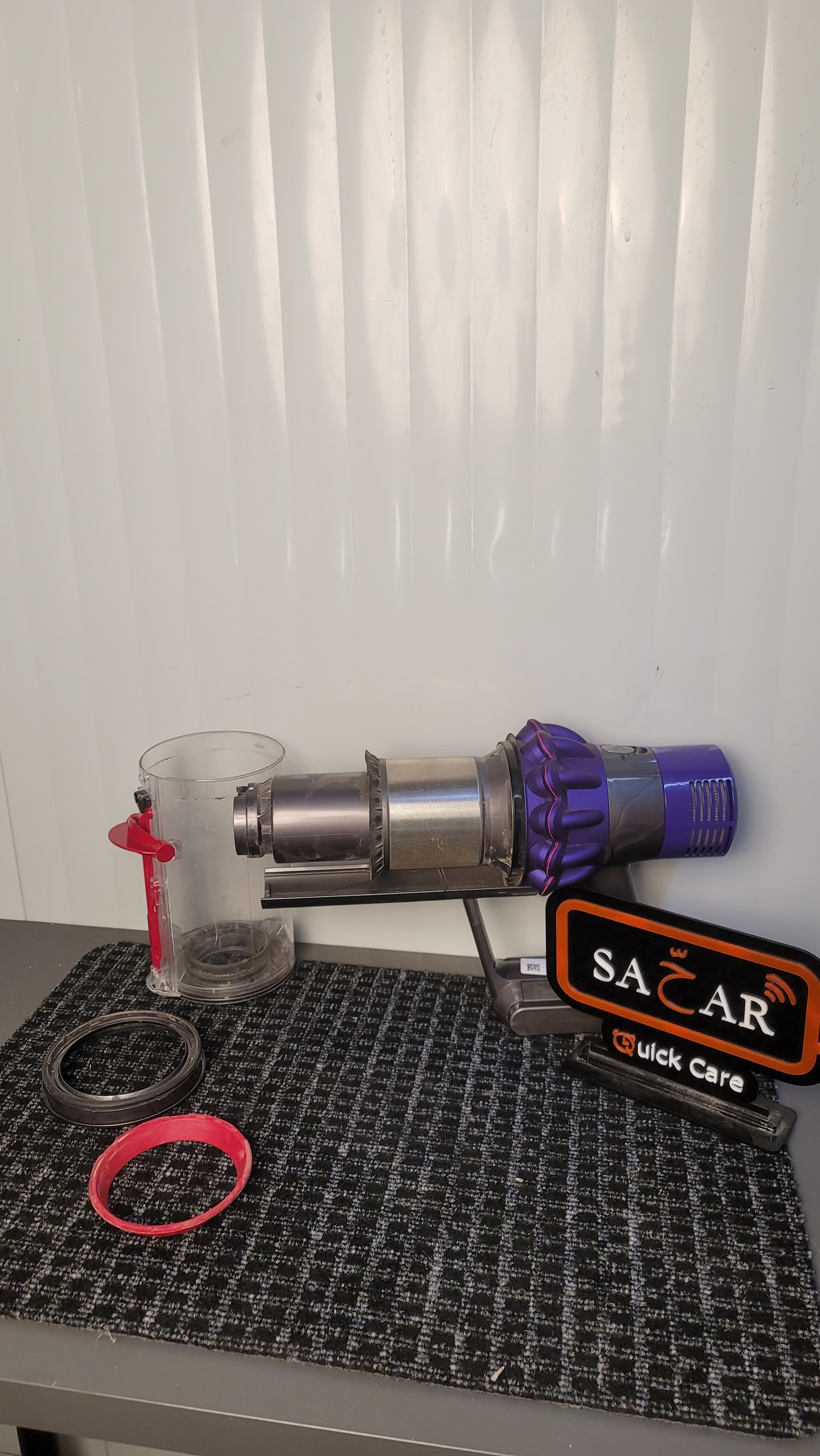 Dyson V10 Dust Bin Repair | Clear Bin Replacement & Dust Leakage Fix , image 1