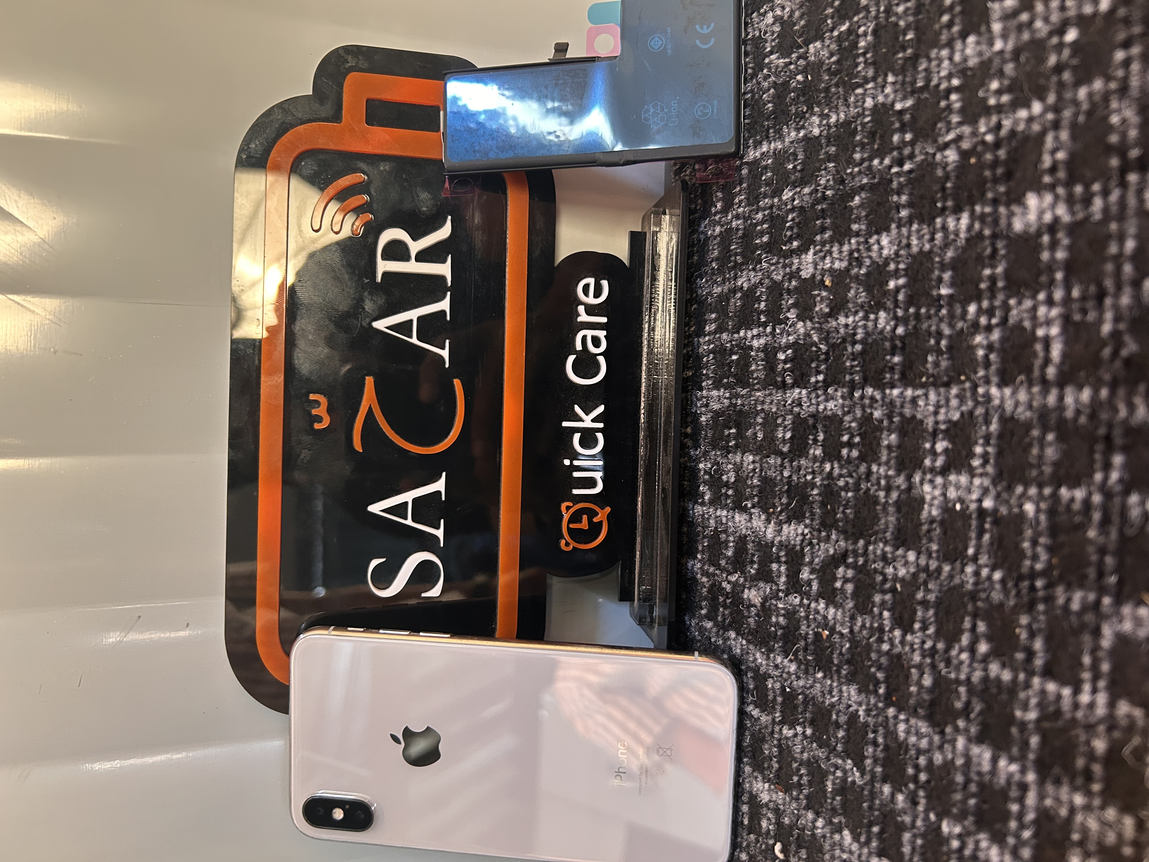 iPhone X – Battery Replacement image 1