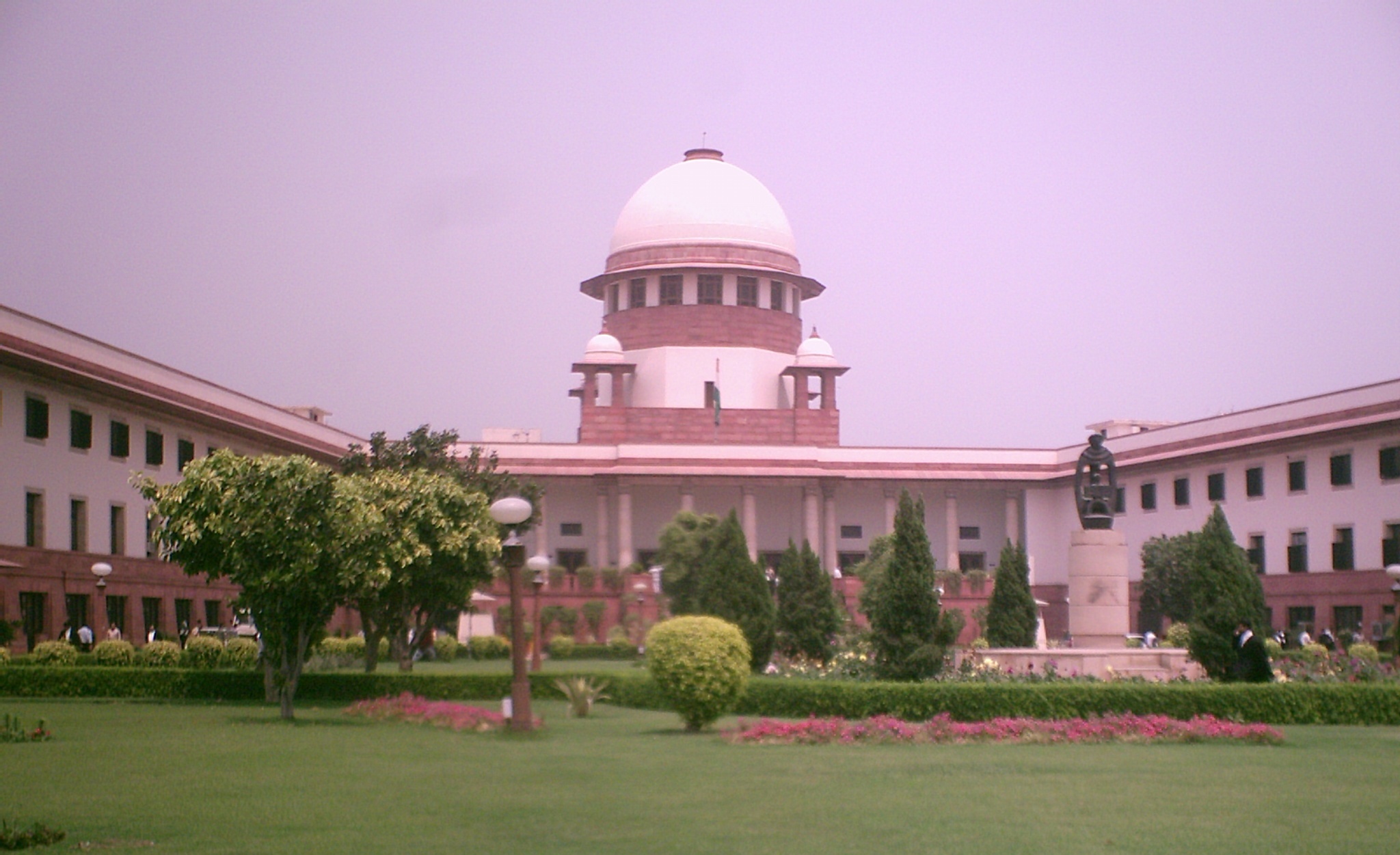 Supreme court of India: Wikipedia Image