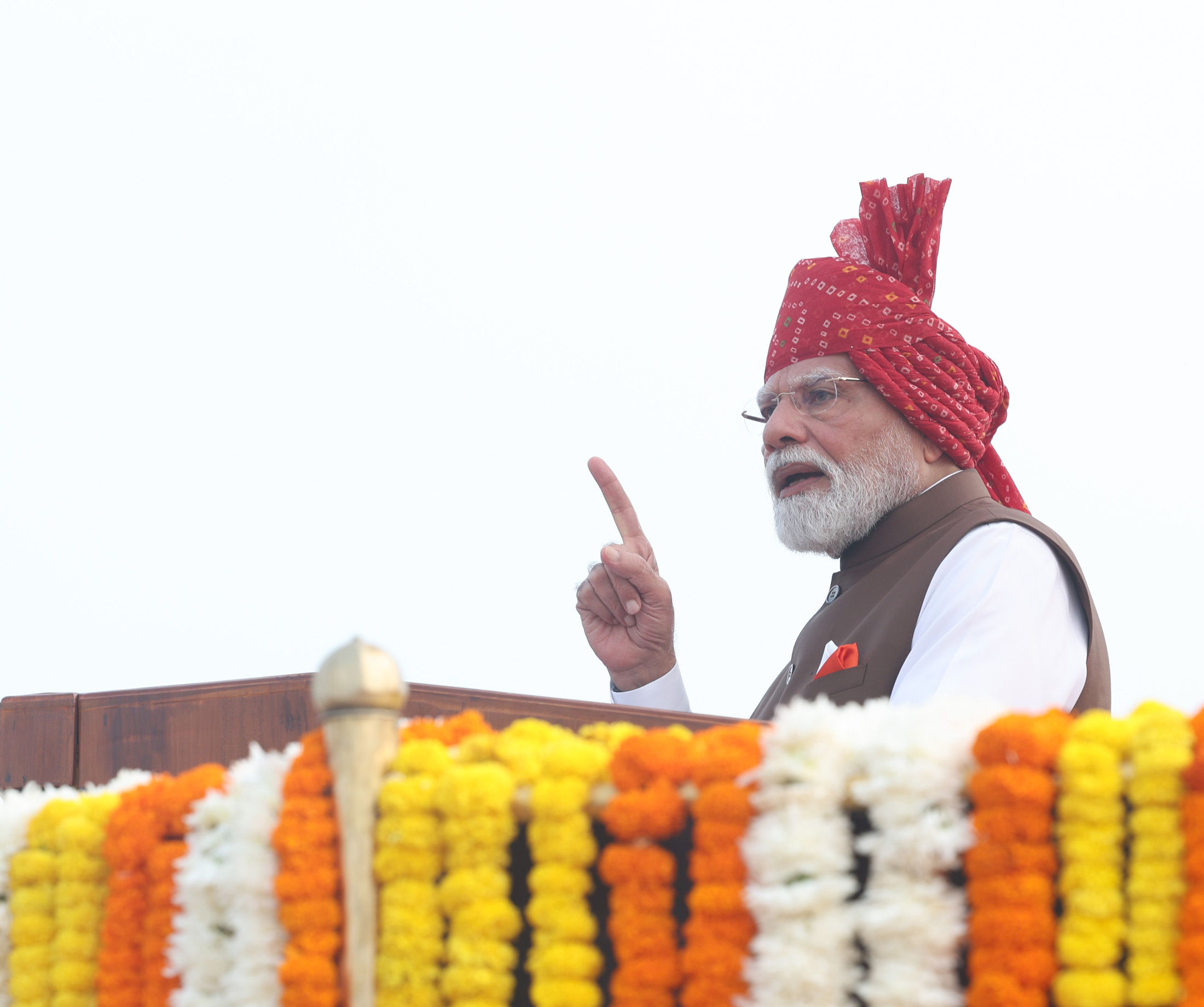 PM Announces Nationwide Sports Talent Hunt Campaign