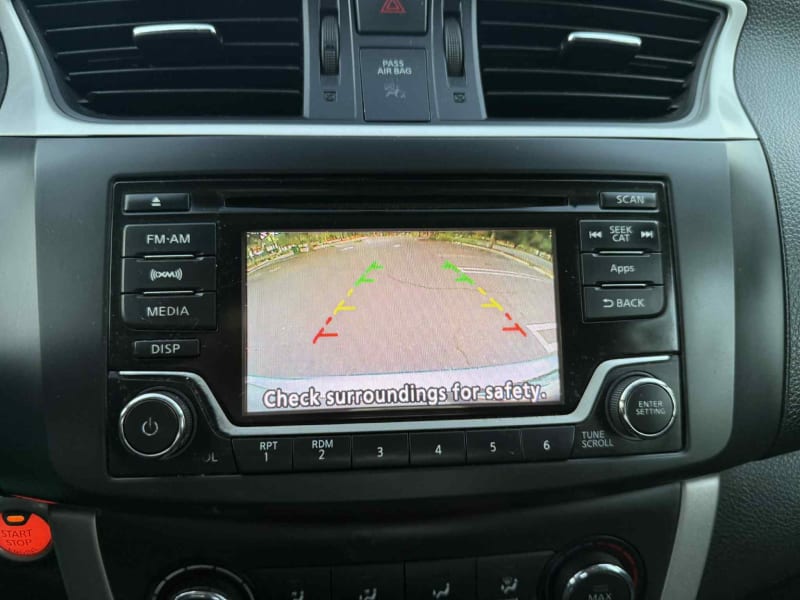 2015 NISSAN Sentra photo 16