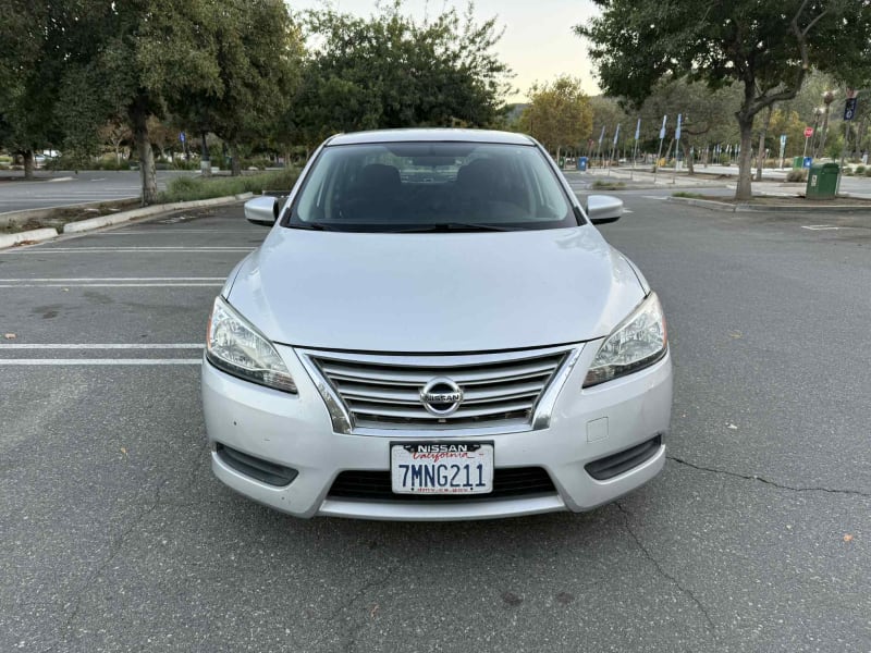 2015 NISSAN Sentra photo 2
