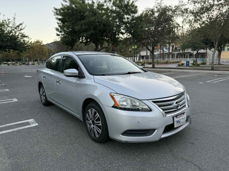 2015 NISSAN Sentra photo 3