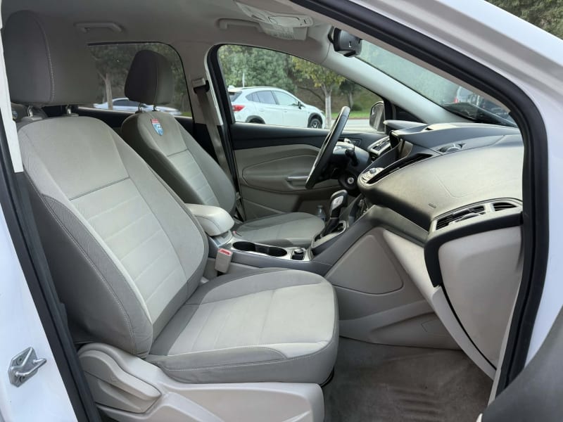 2013 FORD Escape photo 11