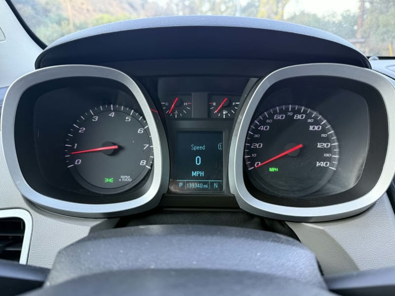 2012 CHEVROLET Equinox photo 15