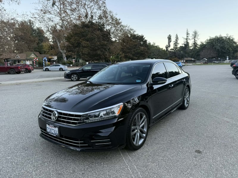 2016 VOLKSWAGEN Passat