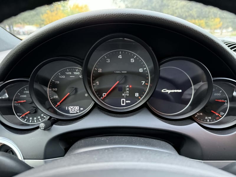 2012 PORSCHE Cayenne photo 16