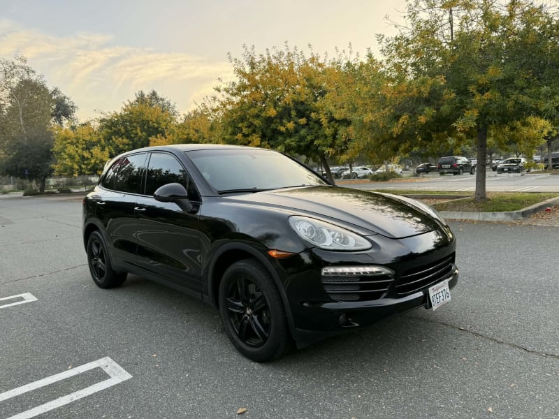 2012 PORSCHE Cayenne photo 3