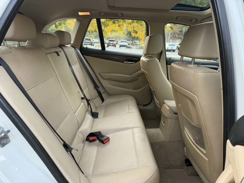 2013 BMW X1 photo 11