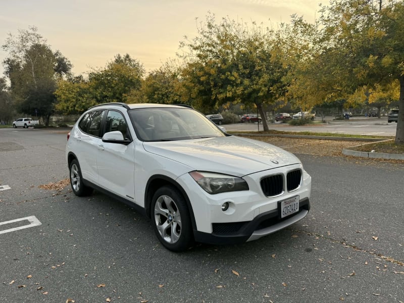 2013 BMW X1 photo 3