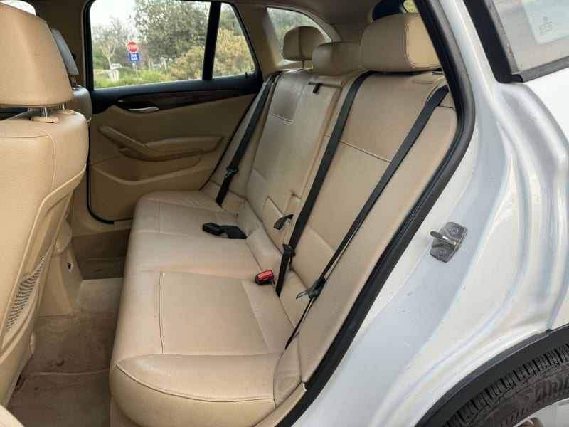 2013 BMW X1 photo 10