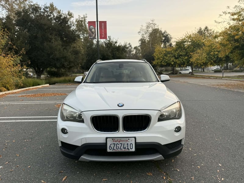 2013 BMW X1 photo 2