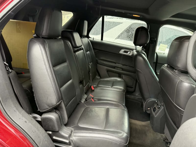 2014 FORD Explorer photo 12